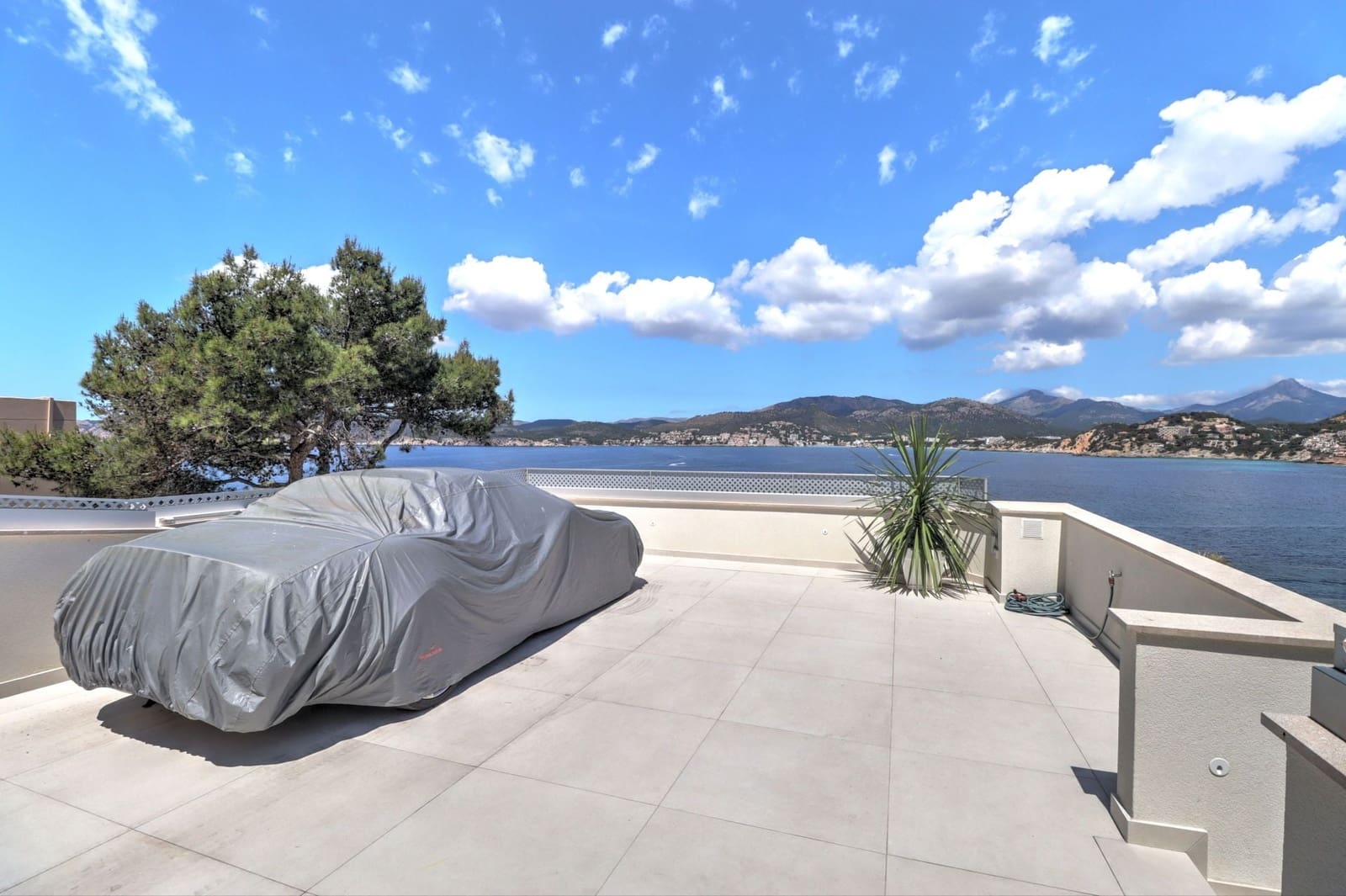 3 quarto Moradia para venda em Santa Ponsa com piscina - 7 750 000 € (Ref: 9819753)