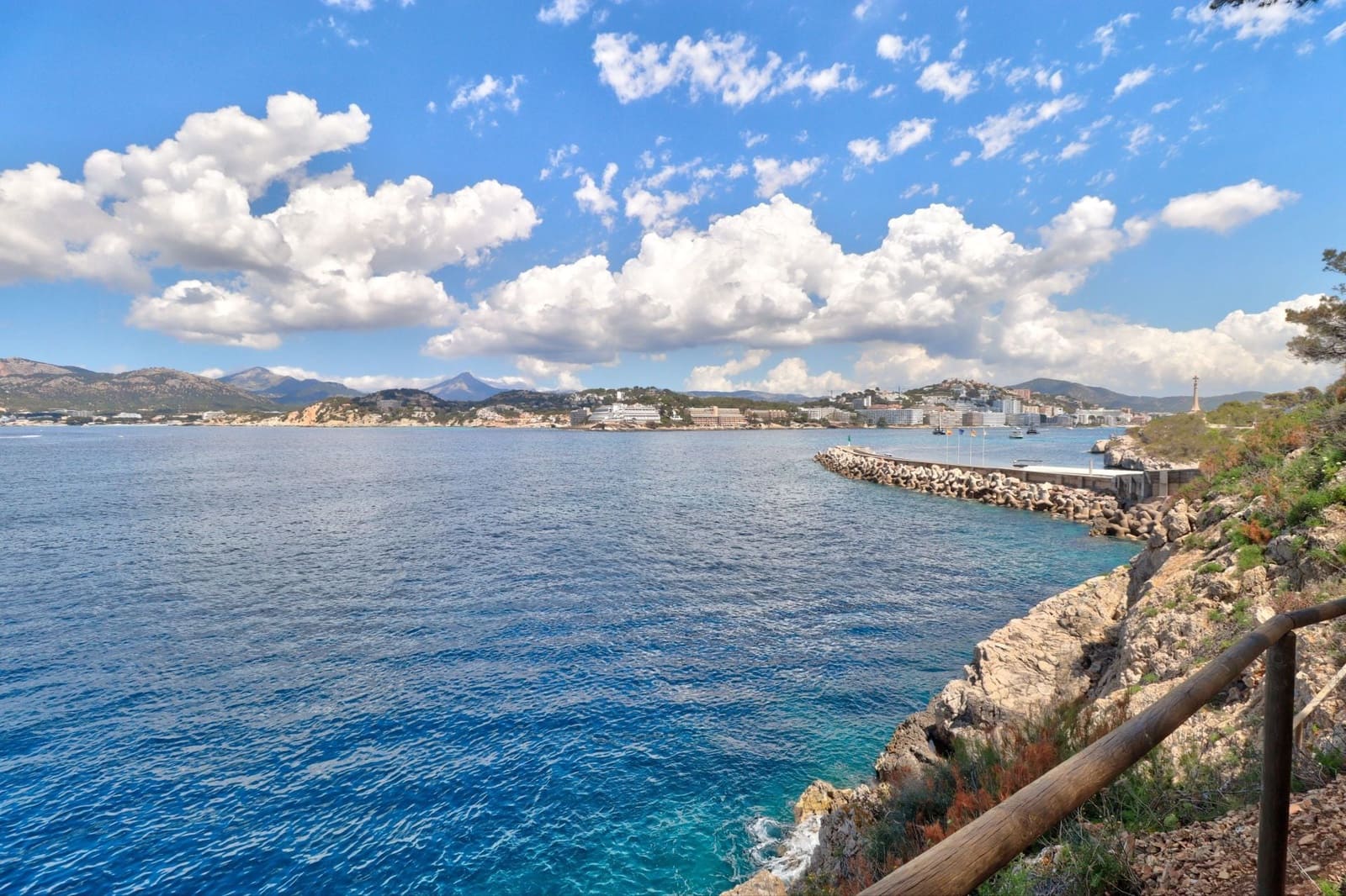 3 quarto Moradia para venda em Santa Ponsa com piscina - 7 750 000 € (Ref: 9819753)