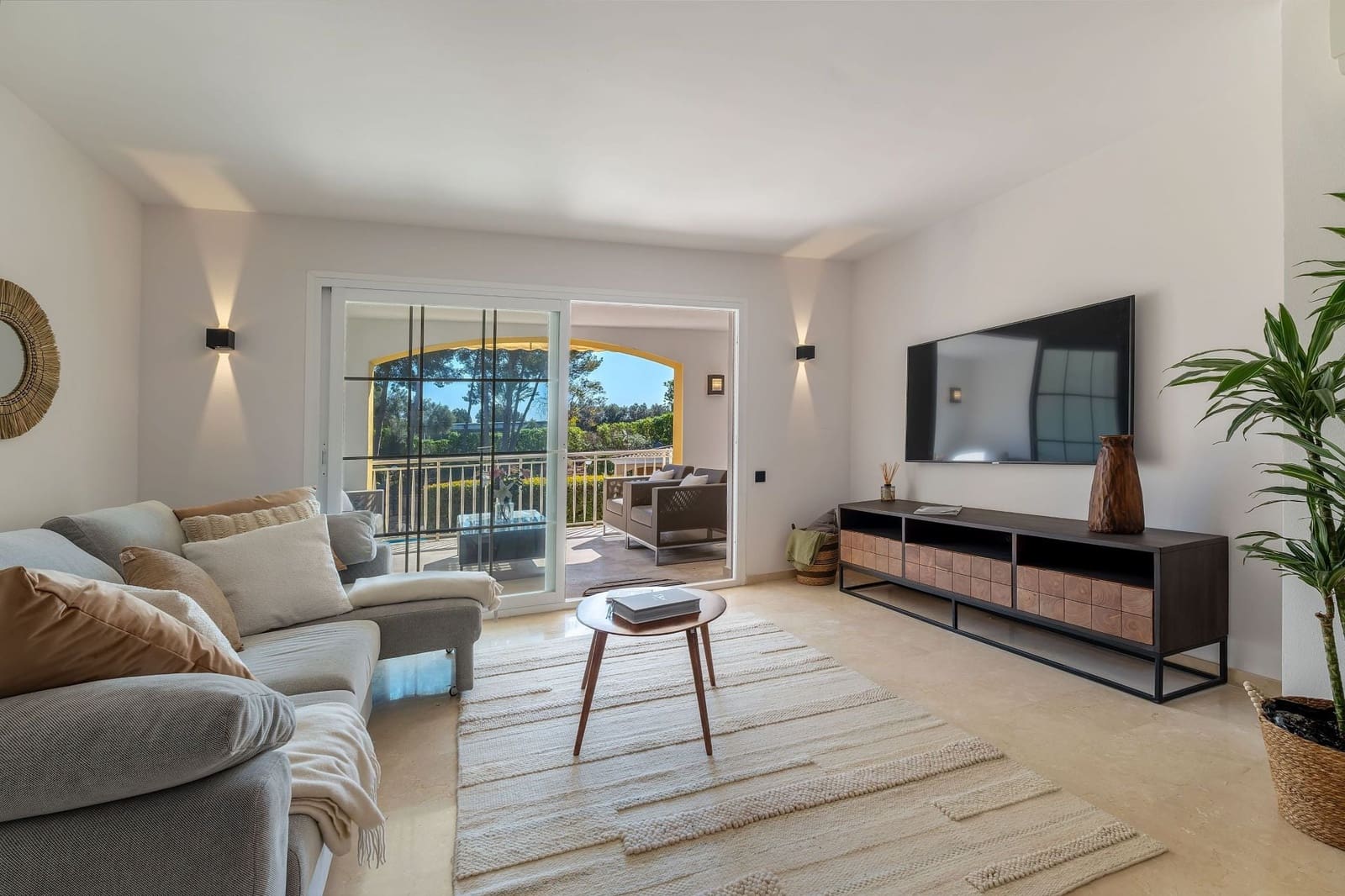 2 soveværelse Lejlighed til salg i Santa Ponsa - € 795.000 (Ref: 9832267)