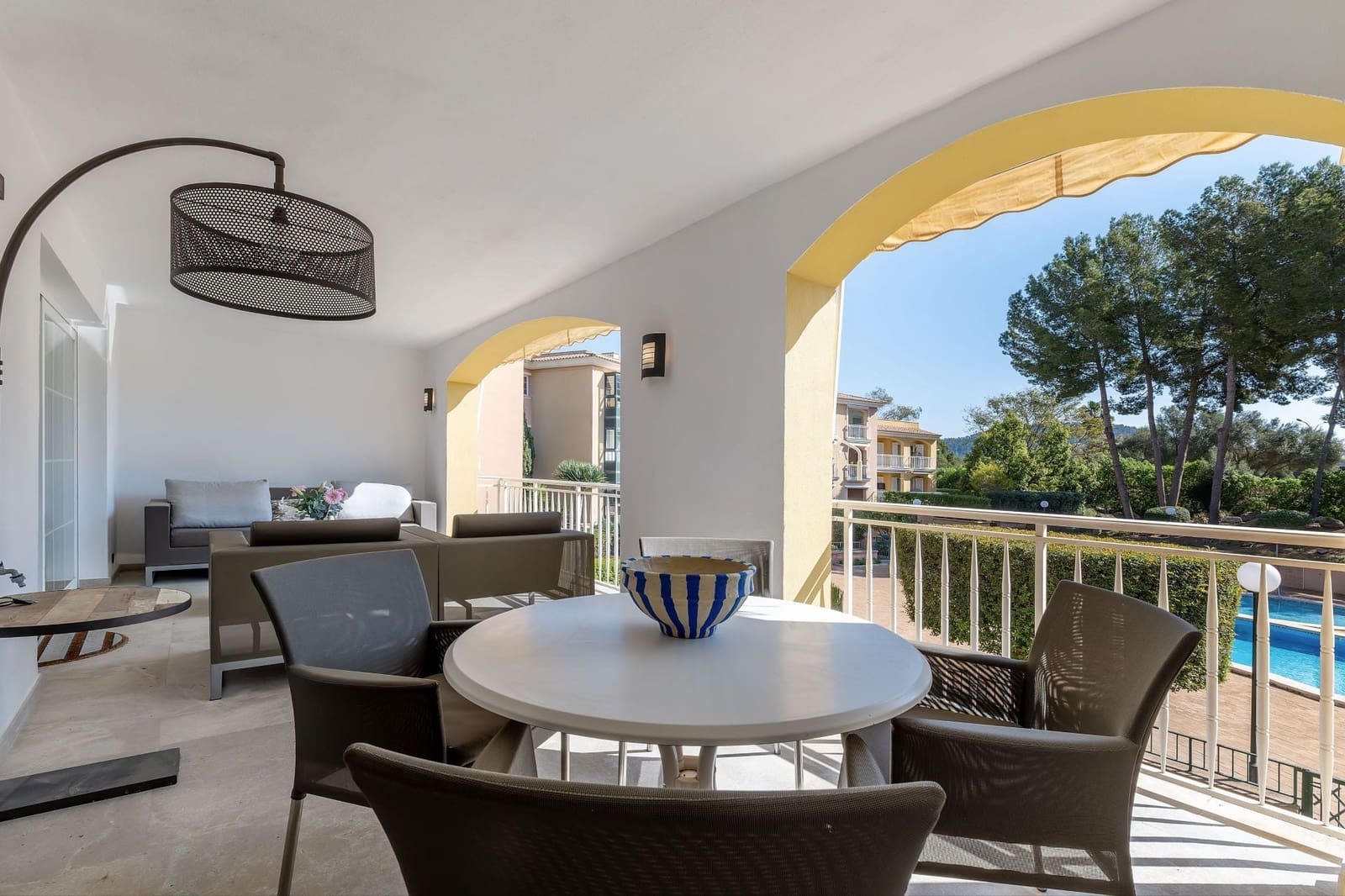 2 soveværelse Lejlighed til salg i Santa Ponsa - € 795.000 (Ref: 9832267)