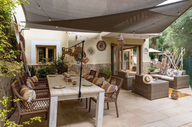 4 soveværelse Villa til salg i Calvià Pueblo, Calvià - € 2.595.000 (Ref: 9844460)