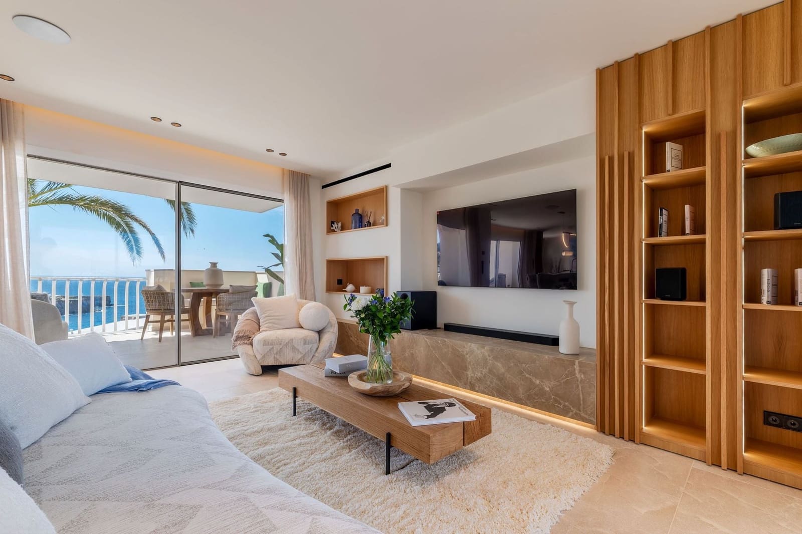 3 bedroom Apartment for sale in Santa Ponsa with pool - € 3,150,000 (Ref: 9848899)