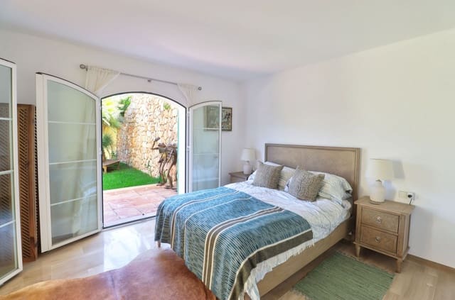 2 sypialnia Apartament na sprzedaż w Bendinat, Calvià z basenem - 890 000 € (Ref: 9858983)