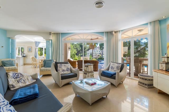 6 soveværelse Villa til salg i Santa Ponsa, Calvià med swimmingpool - € 4.250.000 (Ref: 9875555)