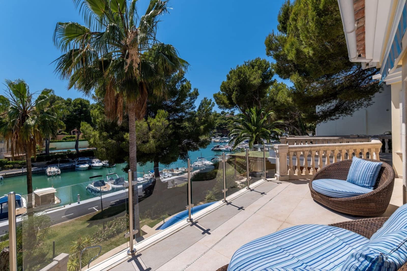 6 sypialnia Willa na sprzedaż w Santa Ponsa z basenem - 4 250 000 € (Ref: 9875555)