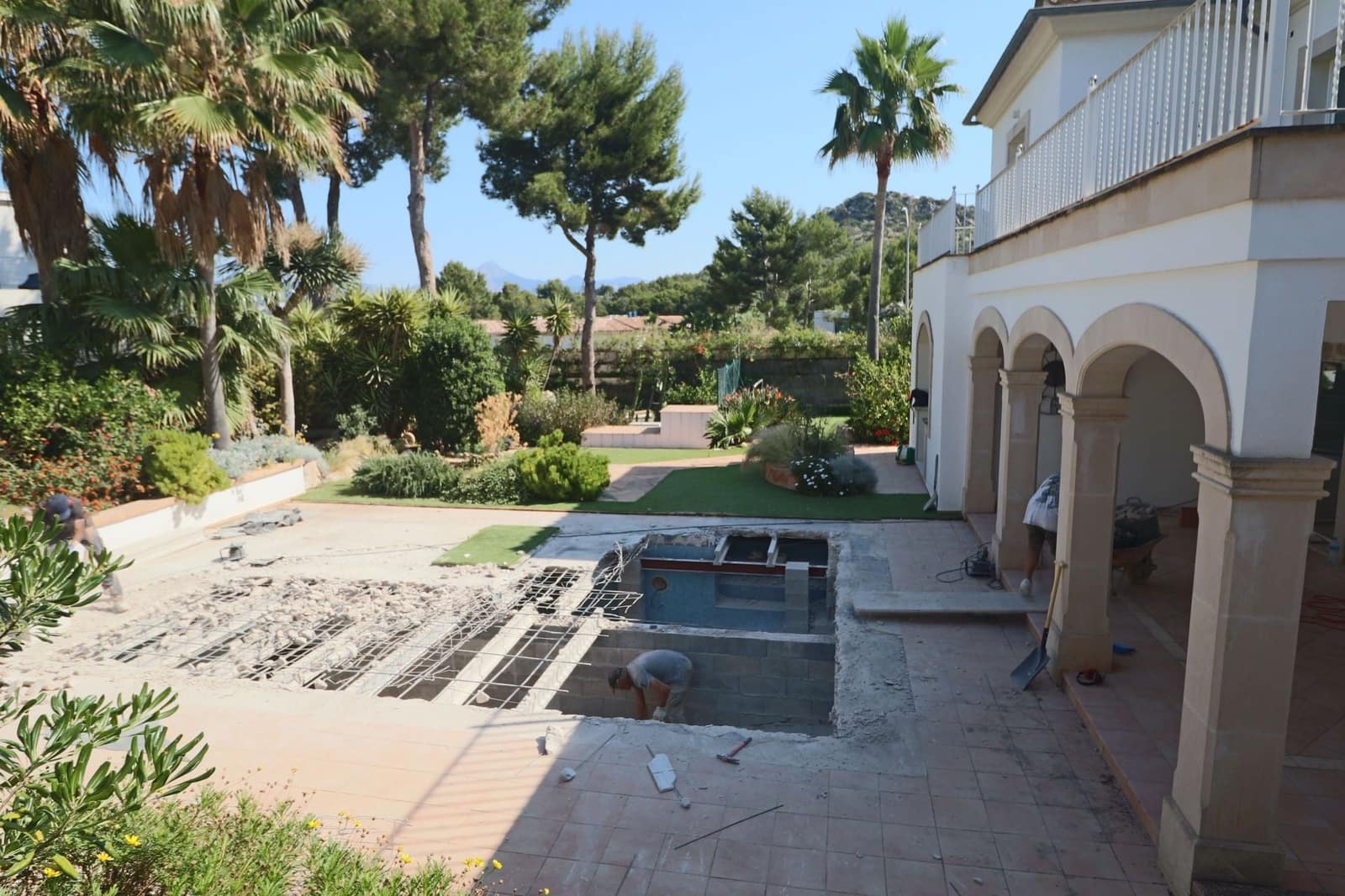 5 Zimmer Villa zu verkaufen in Santa Ponsa mit Pool - 3.200.000 € (Ref: 9875556)