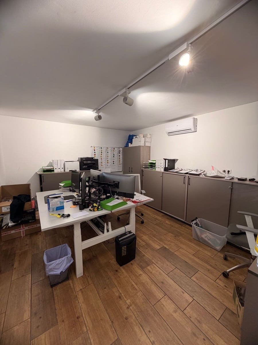 Erhverv til salg i Palma de Mallorca - € 1.000.000 (Ref: 9877431)