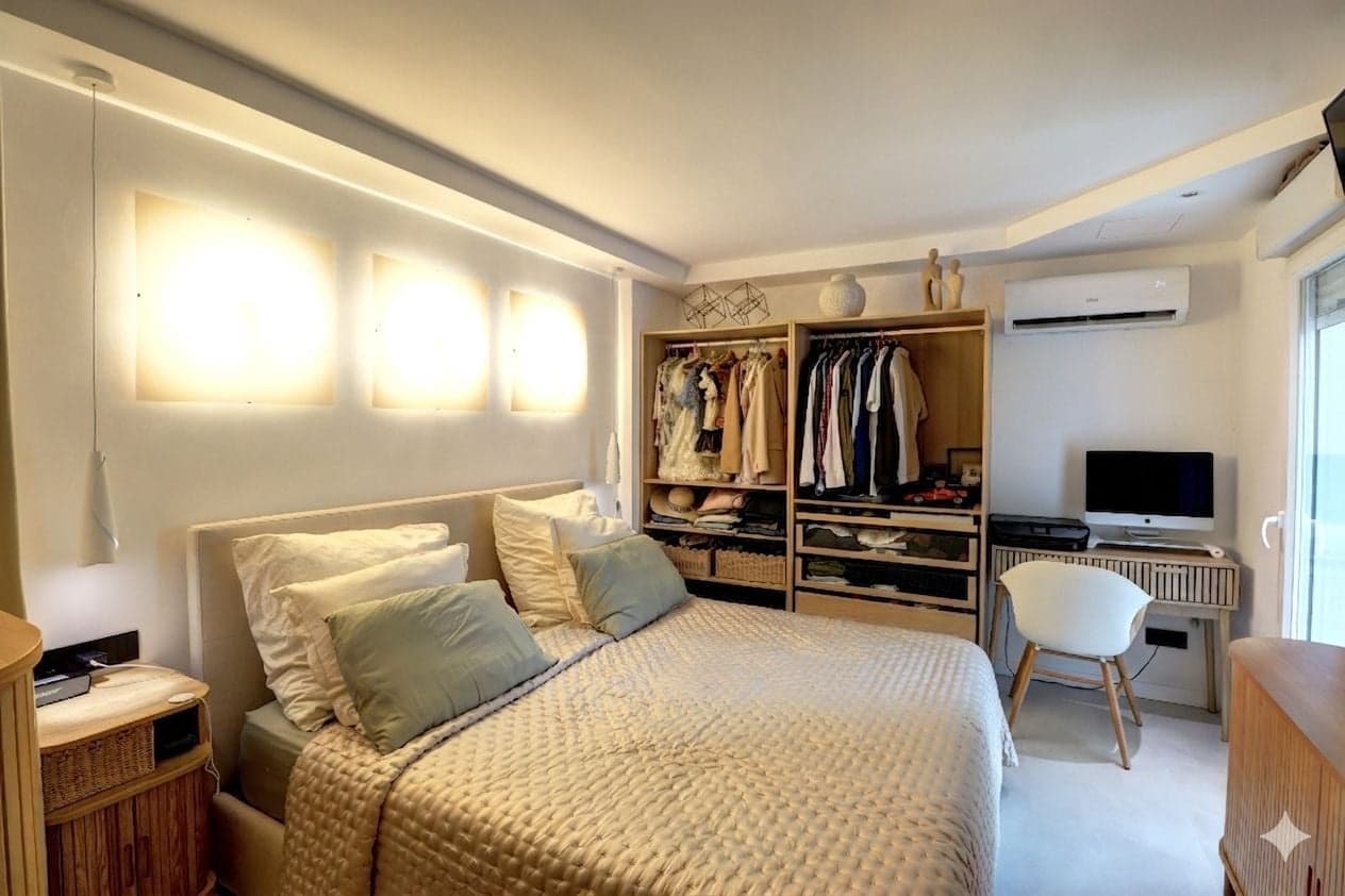 2 sypialnia Apartament na sprzedaż w Santa Ponsa z basenem - 750 000 € (Ref: 9889627)