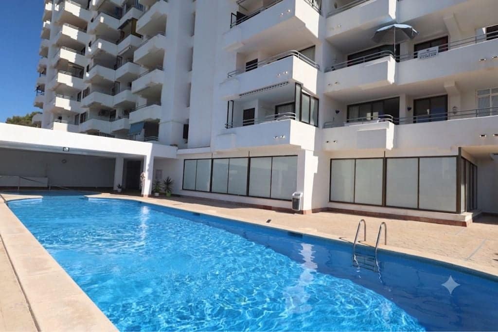 3 soveværelse Lejlighed til salg i Santa Ponsa med swimmingpool - € 625.000 (Ref: 9932338)
