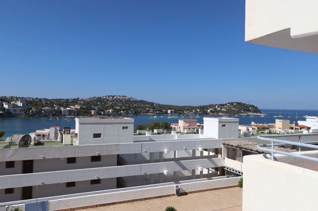 Apartamento de 3 habitaciones en Santa Ponsa, Calvià en venta con piscina - 625.000 € (Ref: 9932338)