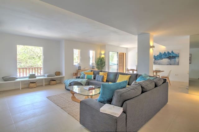 4 makuuhuone Huoneisto myytävänä paikassa Santa Ponsa, Calvià mukana uima-altaan 
autotalli - 1 195 000 € (Ref: 9953335)
