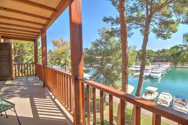 4 makuuhuone Huoneisto myytävänä paikassa Santa Ponsa, Calvià mukana uima-altaan 
autotalli - 1 195 000 € (Ref: 9953335)