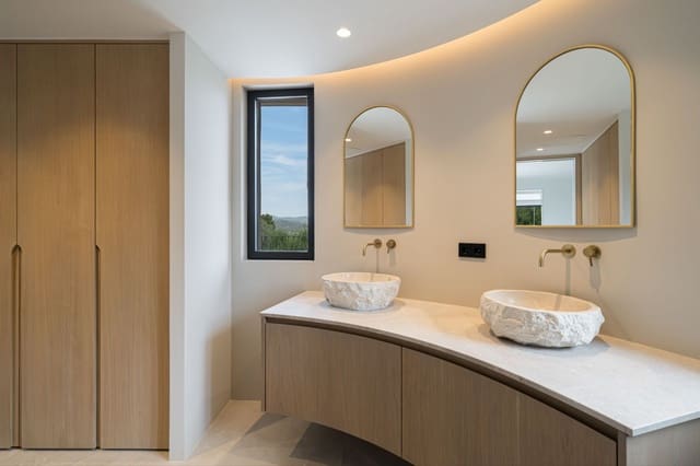4 quarto Moradia para venda em Es Capdella, Calvià com piscina garagem - 3 400 000 € (Ref: 9965864)