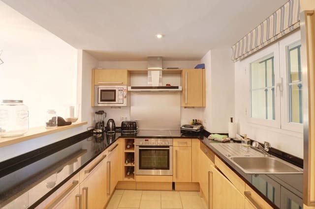 2 soverom Leilighet til salgs i Santa Ponsa, Calvià med svømmebasseng - € 695 000 (Ref: 9969127)