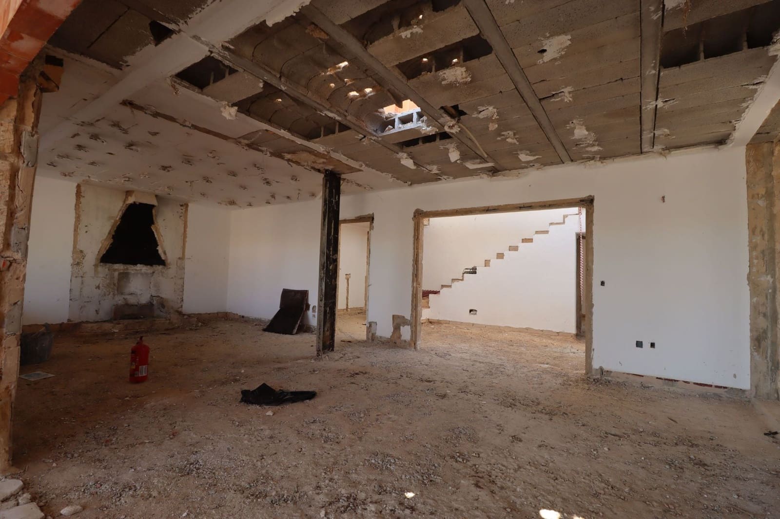 4 slaapkamer Villa te koop in Santa Ponsa met zwembad garage - € 2.950.000 (Ref: 9974265)