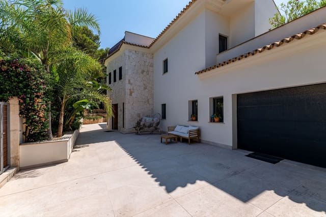 4 soverom Villa til salgs i Santa Ponsa, Calvià med svømmebasseng garasje - € 4 750 000 (Ref: 9993556)