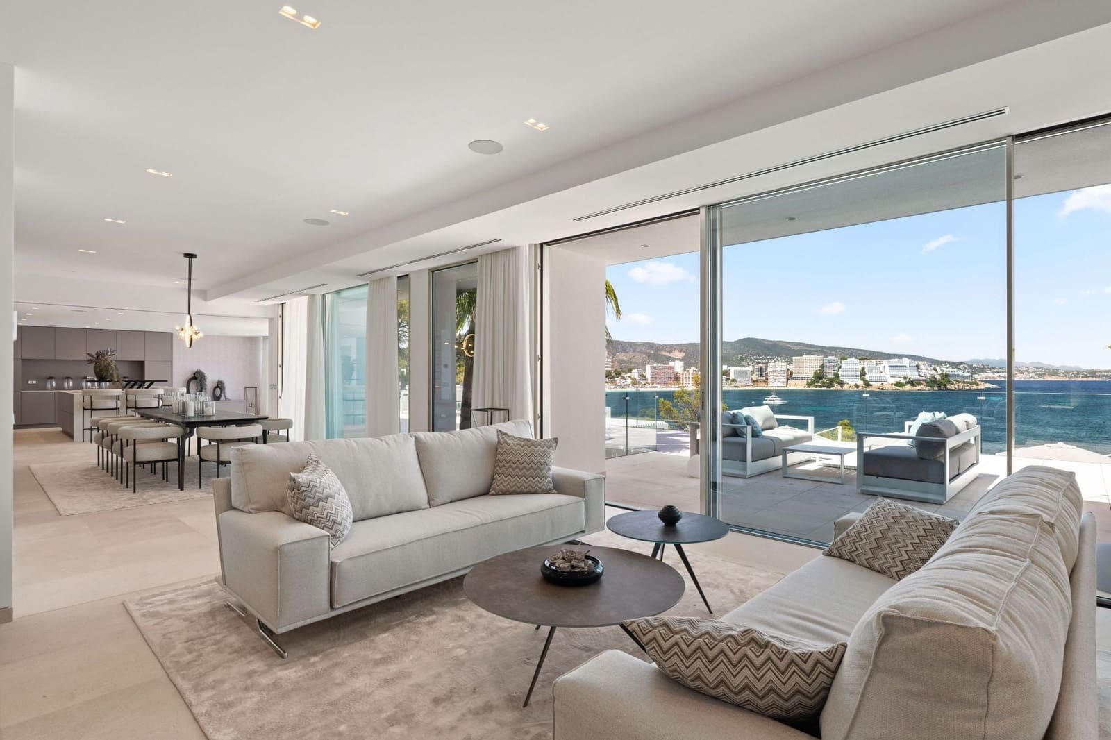 Villa til salg i Cala Vinyes / Cala Vinyas / Cala Vinas med swimmingpool garage - € 12.600.000 (Ref: 9996272)