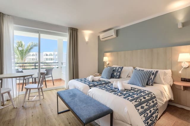 1 chambre Appartement à vendre à Portocolom, Felanitx avec piscine - 318 700 € (Ref: 9997963)