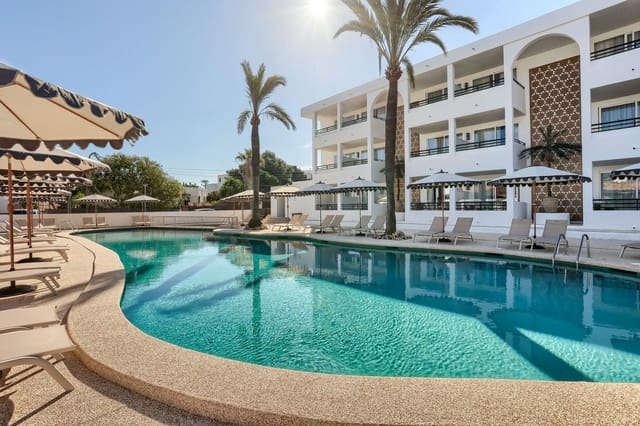 1 chambre Appartement à vendre à Portocolom, Felanitx avec piscine - 321 850 € (Ref: 9997964)