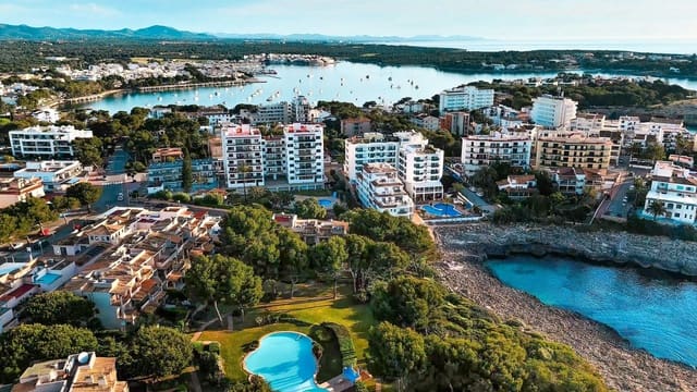 1 chambre Appartement à vendre à Portocolom, Felanitx avec piscine - 321 850 € (Ref: 9997964)