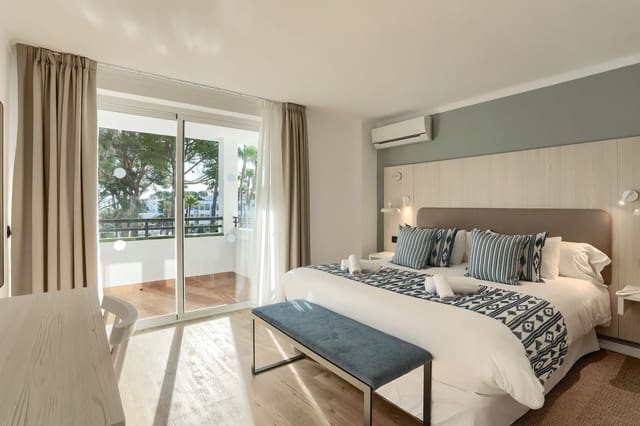 2 chambre Appartement à vendre à Portocolom, Felanitx avec piscine - 367 500 € (Ref: 9997965)