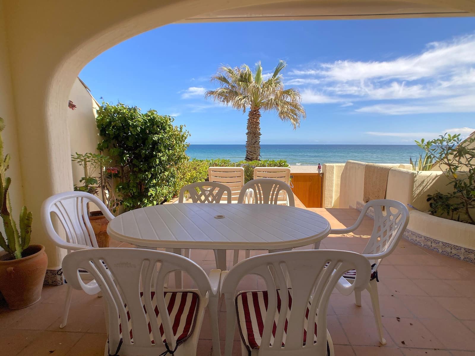3 soverom Kjedet enebolig til salgs i La Manga del Mar Menor med svømmebasseng garasje - € 750 000 (Ref: 10118752)