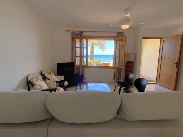 3 makuuhuone Paritalo myytävänä paikassa La Manga del Mar Menor mukana uima-altaan 
autotalli - 750 000 € (Ref: 10118752)