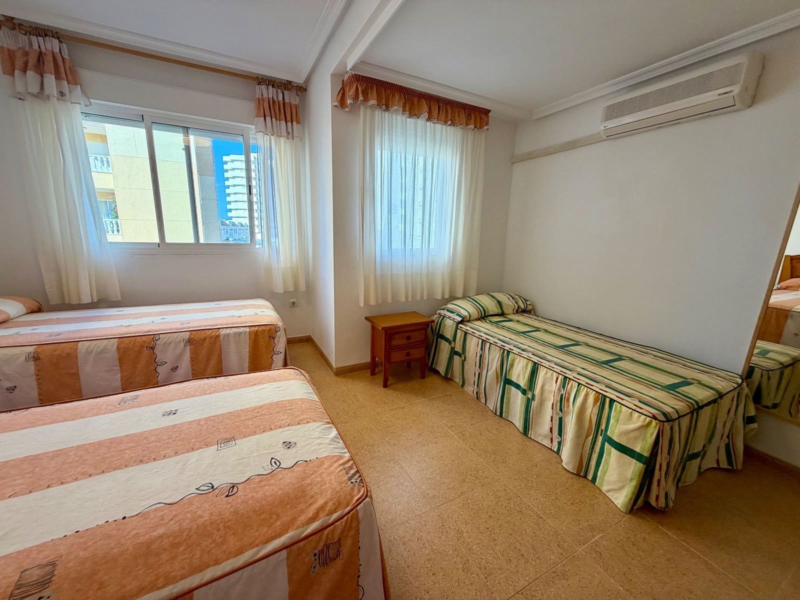 3 soverom Hus til salgs i La Manga del Mar Menor med svømmebasseng garasje - € 260 000 (Ref: 10160992)