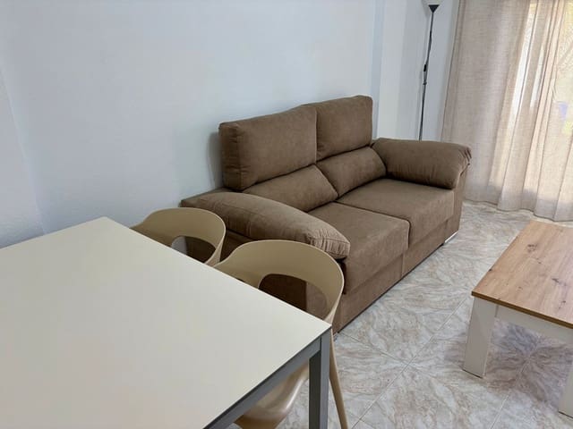 1 bedroom Apartment for rent in La Manga del Mar Menor - € 500 (Ref: 10168193)