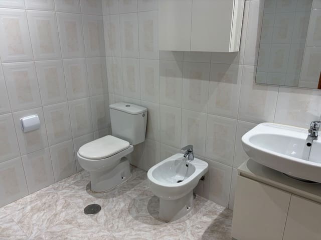 1 bedroom Apartment for rent in La Manga del Mar Menor - € 500 (Ref: 10168193)