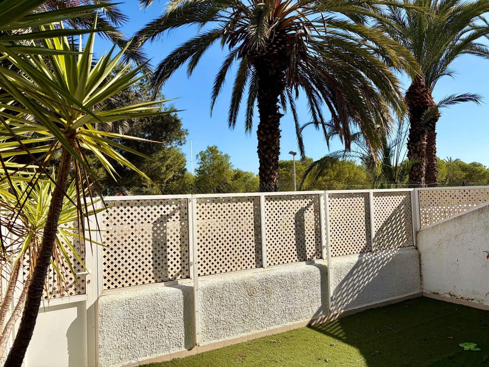 1 bedroom Apartment for rent in La Manga del Mar Menor with pool garage - € 500 (Ref: 10168193)