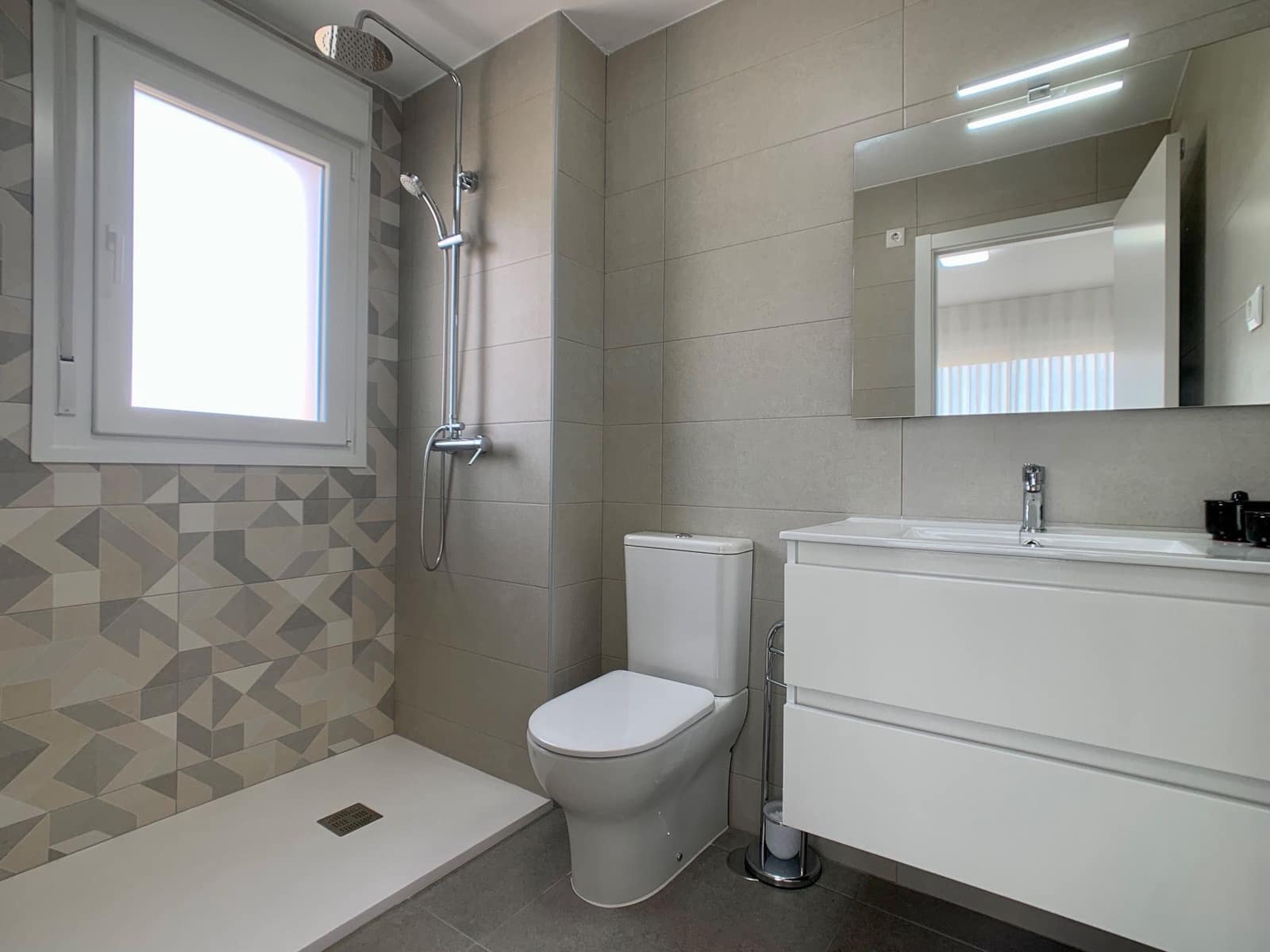 3 bedroom Apartment for sale in La Manga del Mar Menor with pool - € 260,052 (Ref: 5095052)