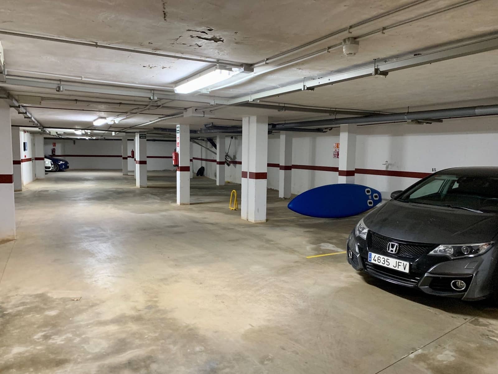 Garage til salg i Cala Flores - € 10.000 (Ref: 7748230)