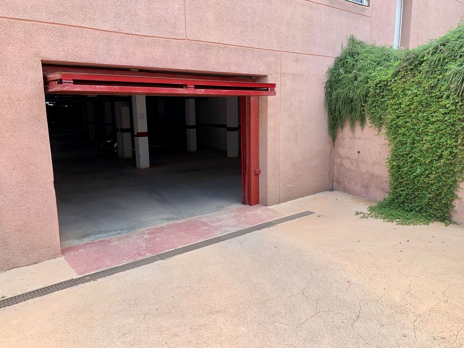 Garage til salg i Cala Flores - € 10.000 (Ref: 7748230)