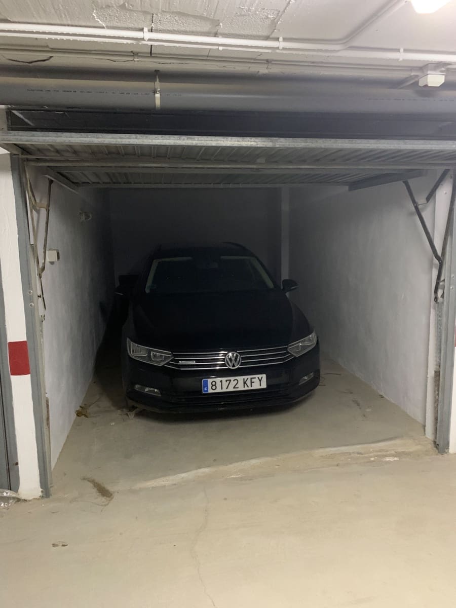 Garage for sale in La Manga del Mar Menor - € 10,000 (Ref: 8222380)