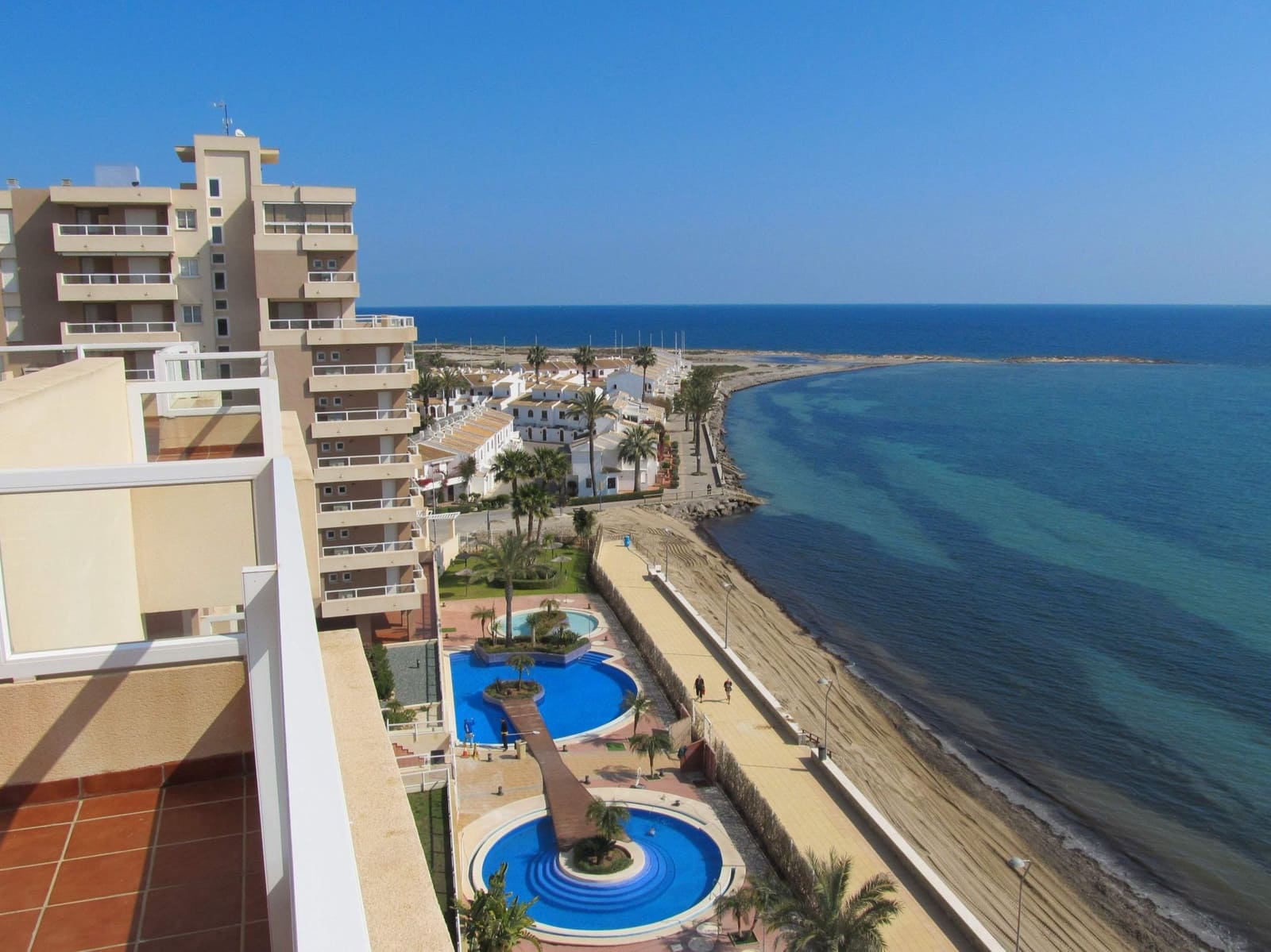 3 bedroom Apartment for sale in La Manga del Mar Menor with pool garage - € 367,000 (Ref: 9126850)