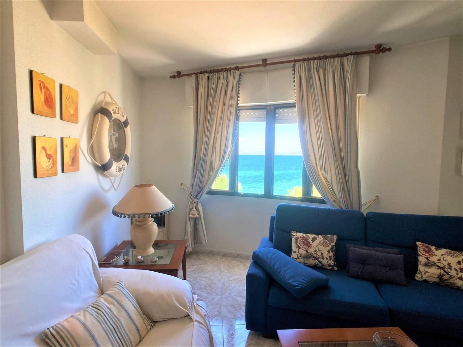 Apartamento de 2 habitaciones en La Manga del Mar Menor en venta con piscina garaje - 199.000 € (Ref: 9132231)