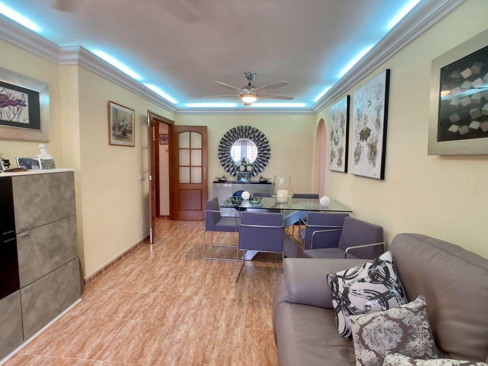 2 bedroom Apartment for sale in La Manga del Mar Menor with pool garage - € 175,000 (Ref: 9263265)