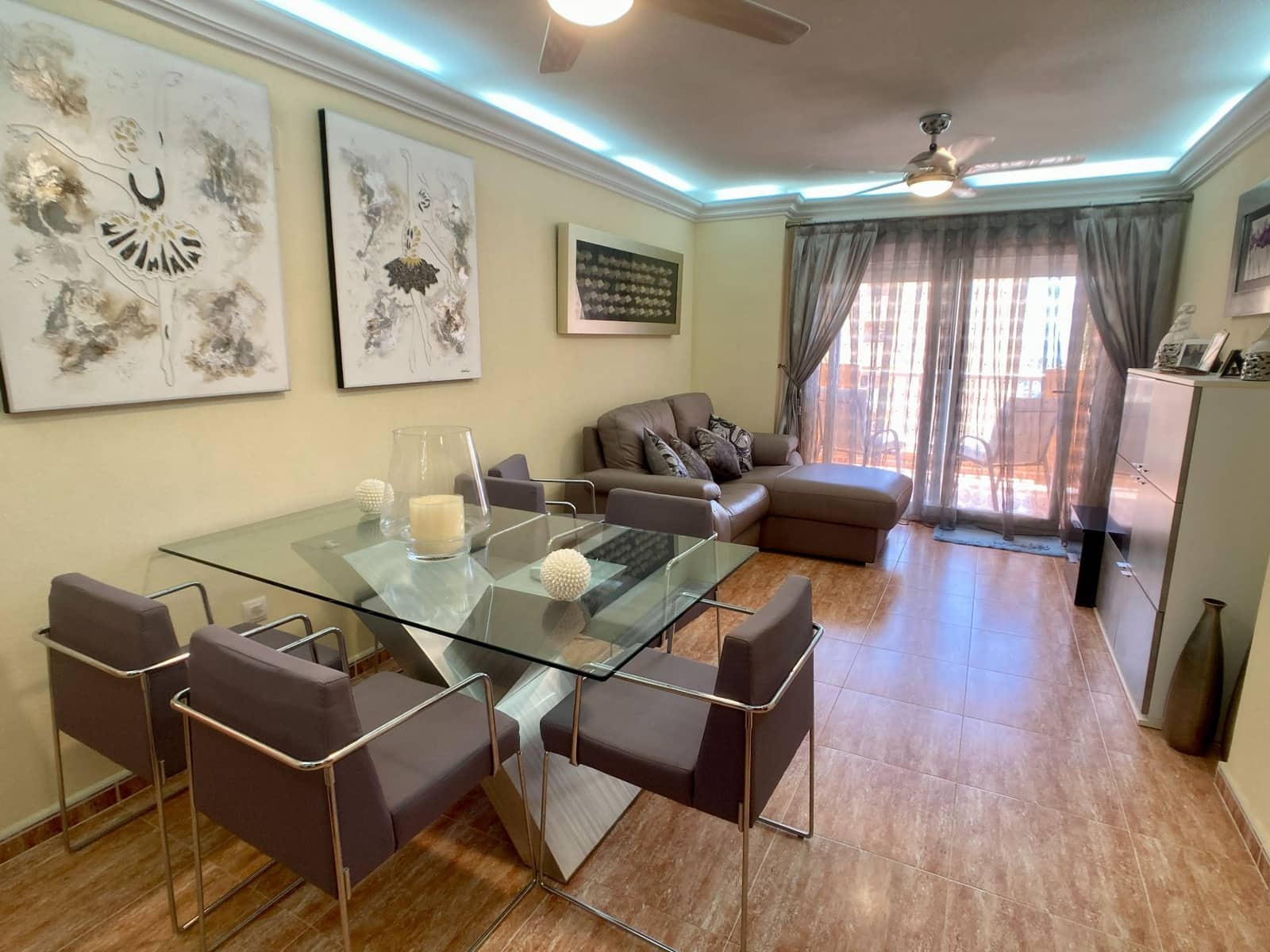 2 bedroom Apartment for sale in La Manga del Mar Menor with pool garage - € 175,000 (Ref: 9263265)