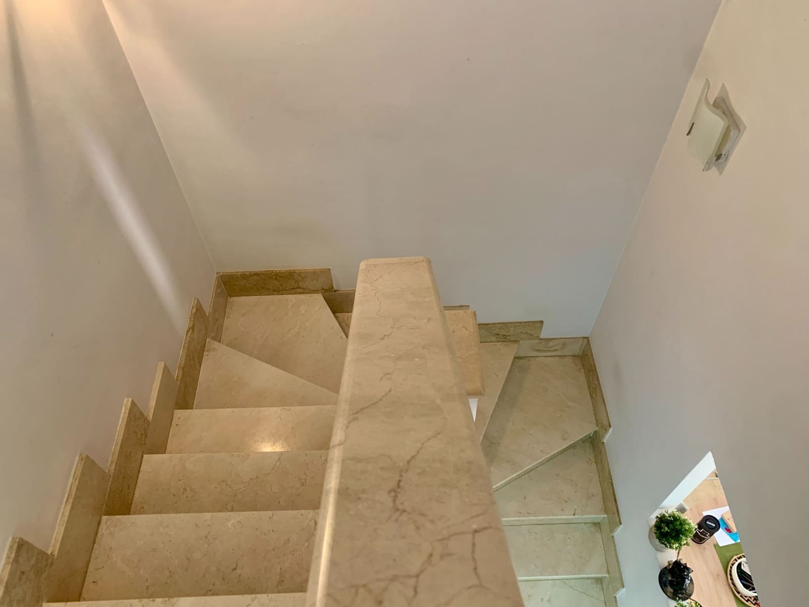 2 soveværelse Semi-Rækkehus til salg i Los Alcazares med swimmingpool garage - € 225.000 (Ref: 9263266)