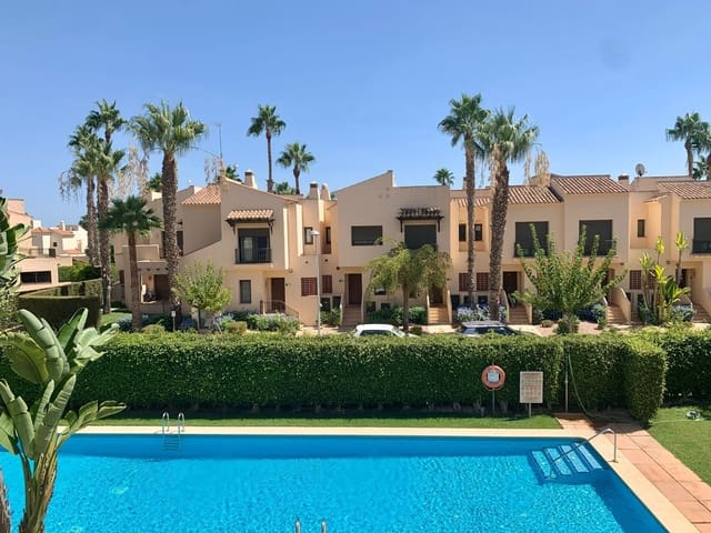 Pareado de 2 habitaciones en Los Alcázares en venta con piscina garaje - 225.000 € (Ref: 9263266)