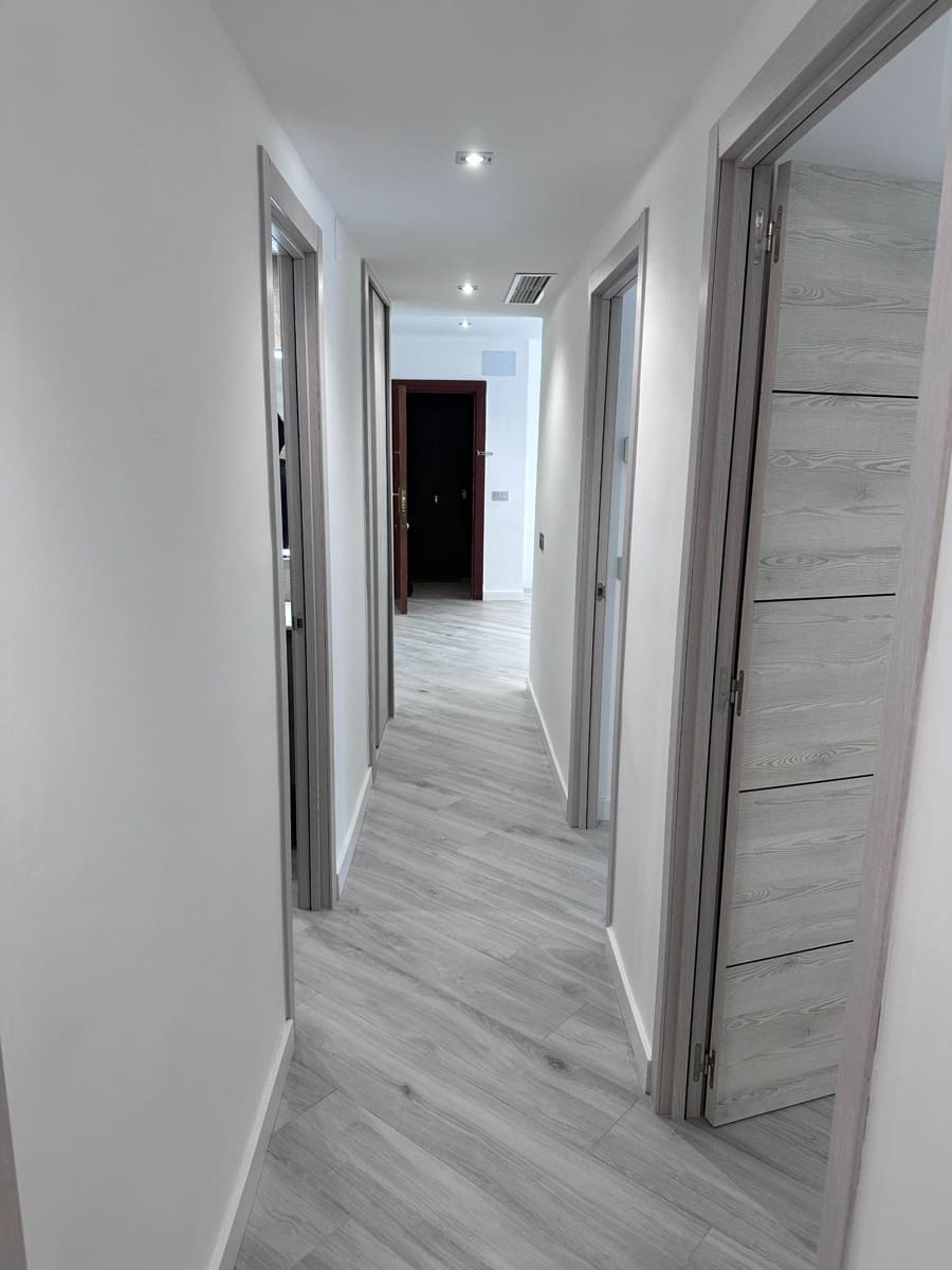 3 sypialnia Apartament na sprzedaż w Miasto Malaga z garażem - 799 000 € (Ref: 9326010)