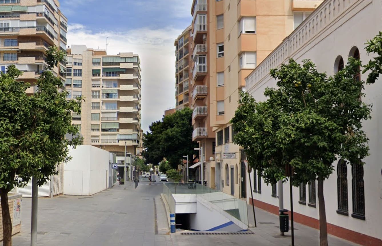 3 sypialnia Apartament na sprzedaż w Miasto Malaga z garażem - 799 000 € (Ref: 9326010)