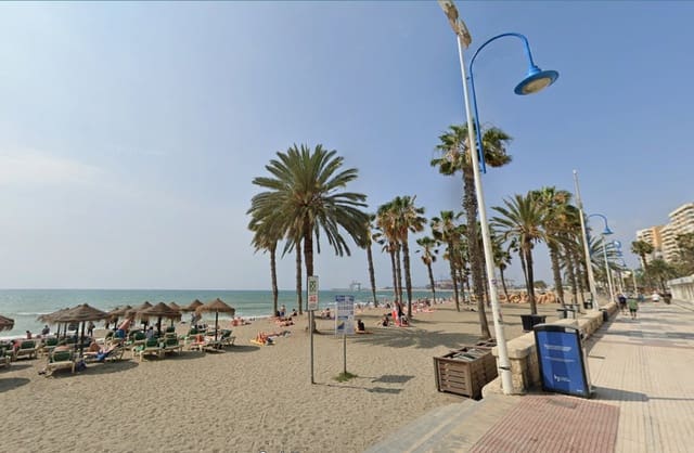 3 sypialnia Apartament na sprzedaż w La Malagueta, Miasto Málaga z garażem - 799 000 € (Ref: 9326010)