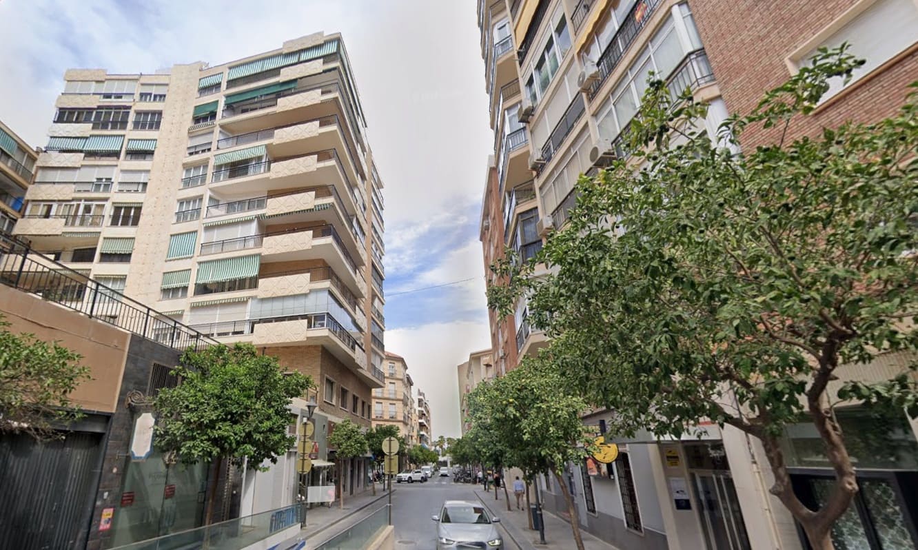3 sypialnia Apartament na sprzedaż w Miasto Malaga z garażem - 799 000 € (Ref: 9326010)