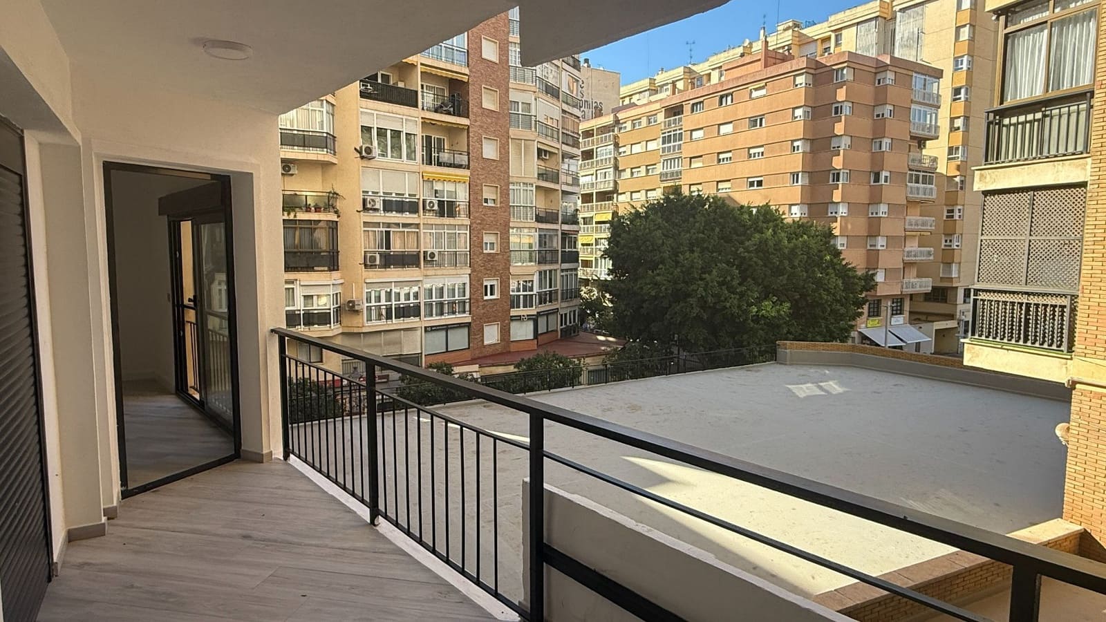 3 sypialnia Apartament na sprzedaż w Miasto Malaga z garażem - 799 000 € (Ref: 9326010)