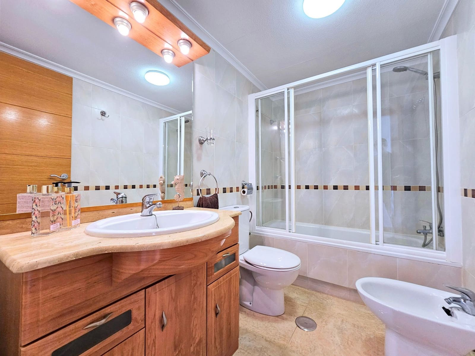 3 bedroom Apartment for sale in La Manga del Mar Menor with pool garage - € 320,000 (Ref: 9390204)