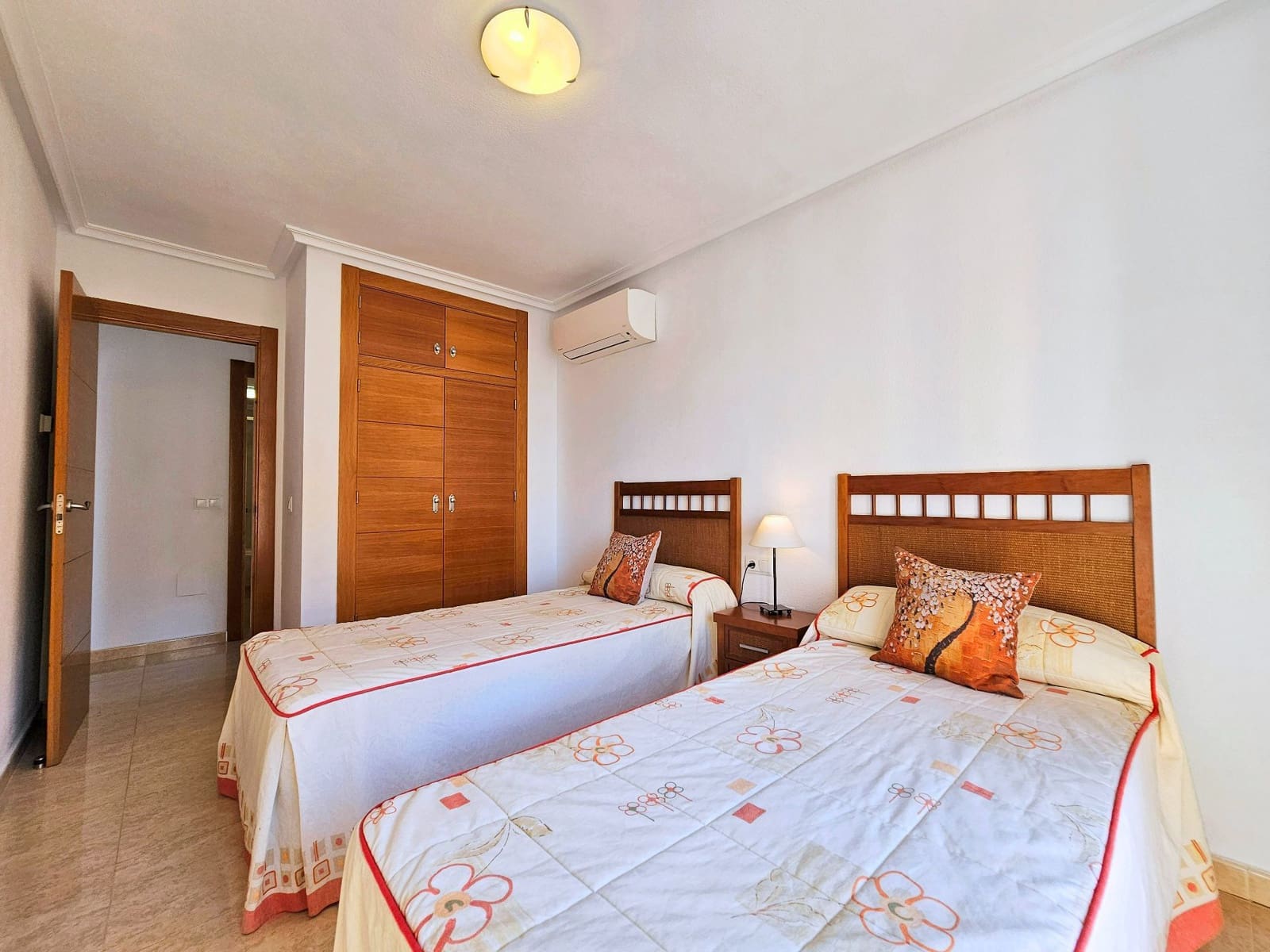 3 bedroom Apartment for sale in La Manga del Mar Menor with pool garage - € 320,000 (Ref: 9390204)