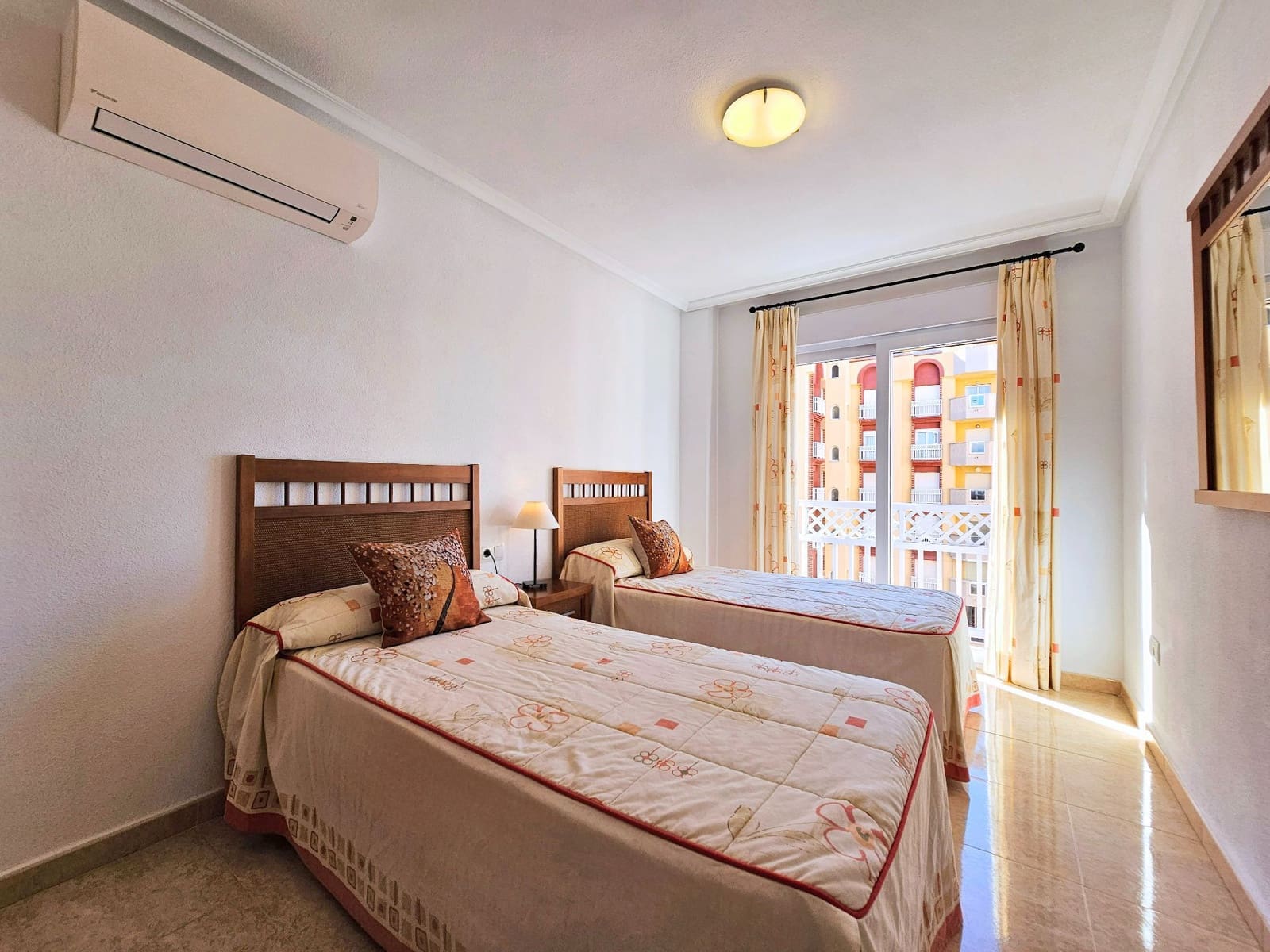 3 bedroom Apartment for sale in La Manga del Mar Menor with pool garage - € 320,000 (Ref: 9390204)