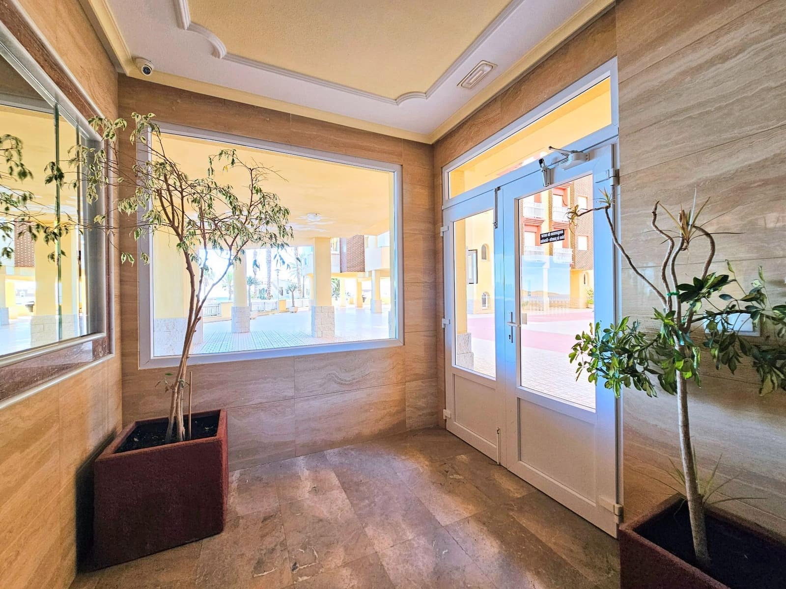 3 bedroom Apartment for sale in La Manga del Mar Menor with pool garage - € 320,000 (Ref: 9390204)